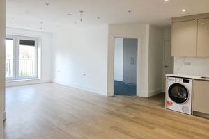 Photo 25- click for photo gallery